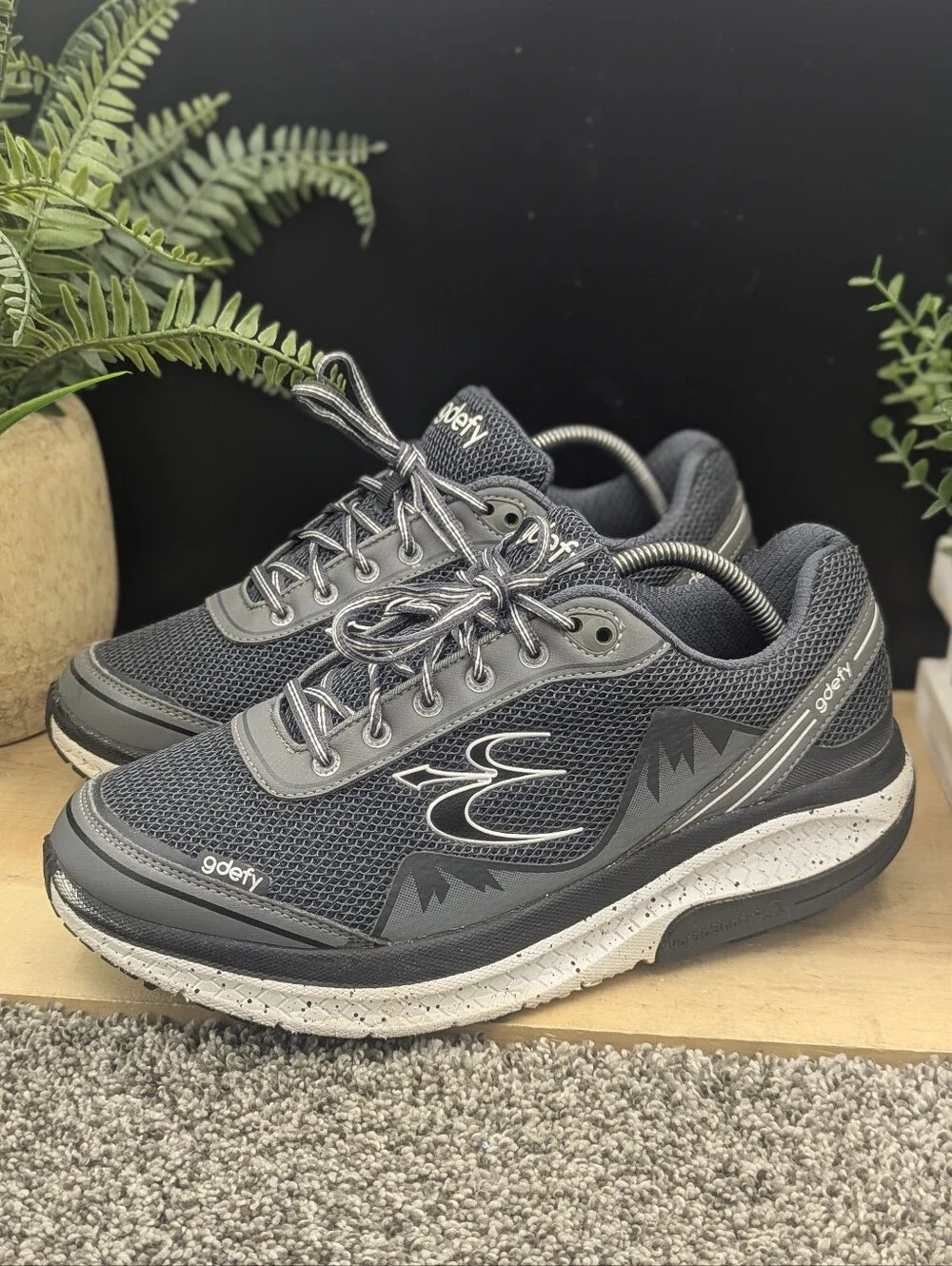 Gravity Defyer Mighty Walk Mens Size 10 Gray Athletic Running Shoes Sneakers